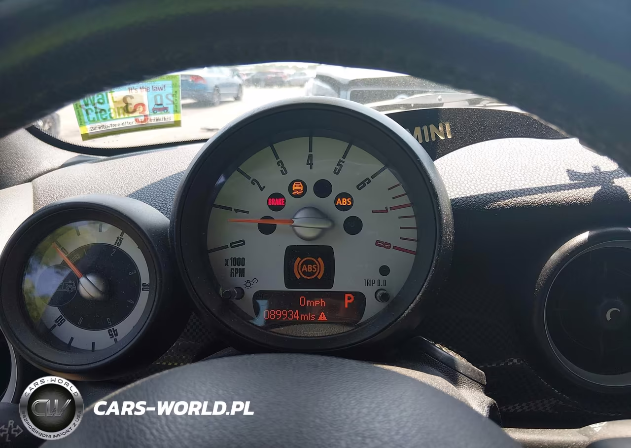 2011 Mini Cooper S VIN:WMWZP3C57BTX83120 - 7