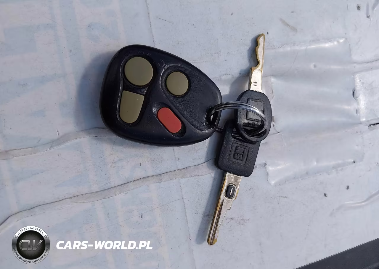 1997 Chevrolet Camaro Z28 VIN:2G1FP22P2V2117766 - 11