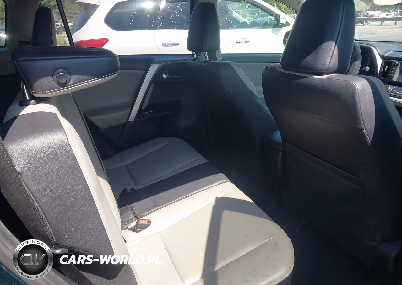 2017 Toyota Rav4 Limited VIN:JTMYFREV0HJ148018 - 8