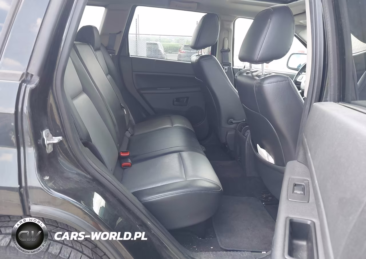 2008 Jeep Grand Cherokee Laredo VIN:1J8GR48K48C226028 - 8