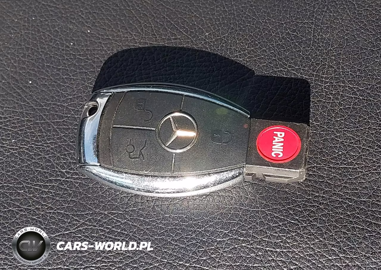 2010 Mercedes-Benz S 550 VIN:WDDNG7BB6AA349996 - 11