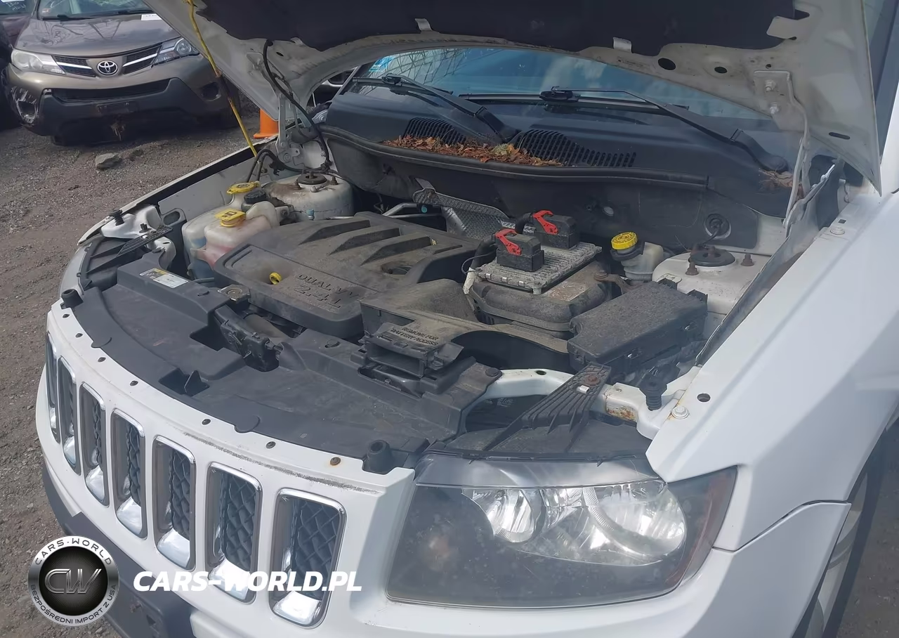 2014 Jeep Compass Sport VIN:1C4NJDBB8ED777549 - 10