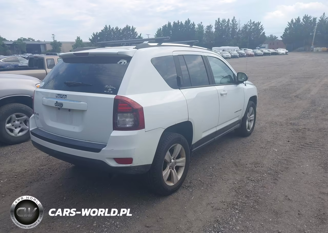 2014 Jeep Compass Sport VIN:1C4NJDBB8ED777549 - 4