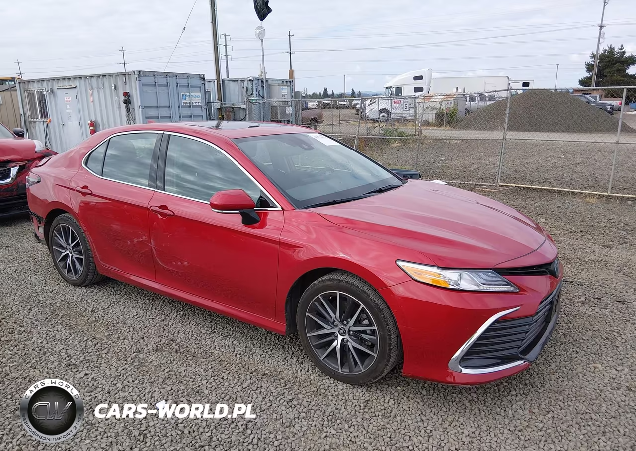 2024 Toyota Camry Hybrid Xle – zdjęcie 1 z 17