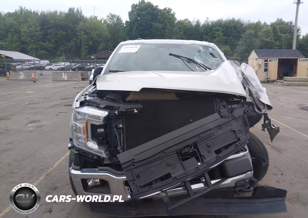 2018 Ford F-150 Xlt VIN:1FTEX1EP1JFA53382 - 12