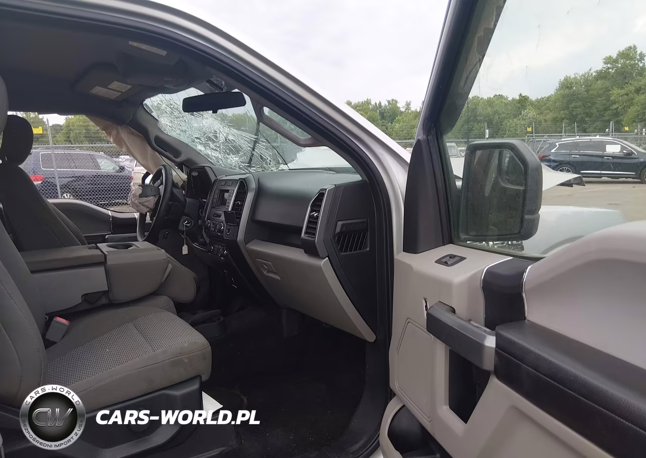 2018 Ford F-150 Xlt VIN:1FTEX1EP1JFA53382 - 5