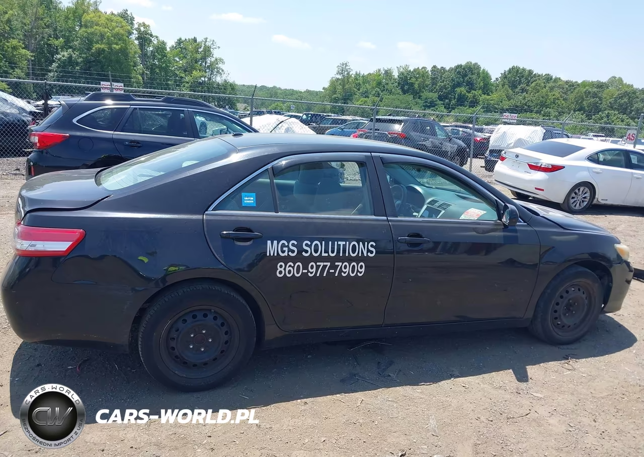 2011 Toyota Camry Le VIN:4T1BF3EK0BU739363 - 13