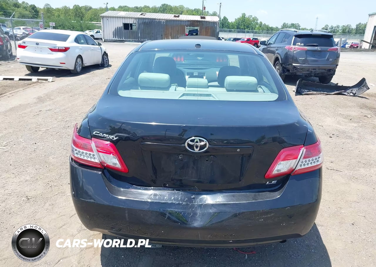 2011 Toyota Camry Le VIN:4T1BF3EK0BU739363 - 16