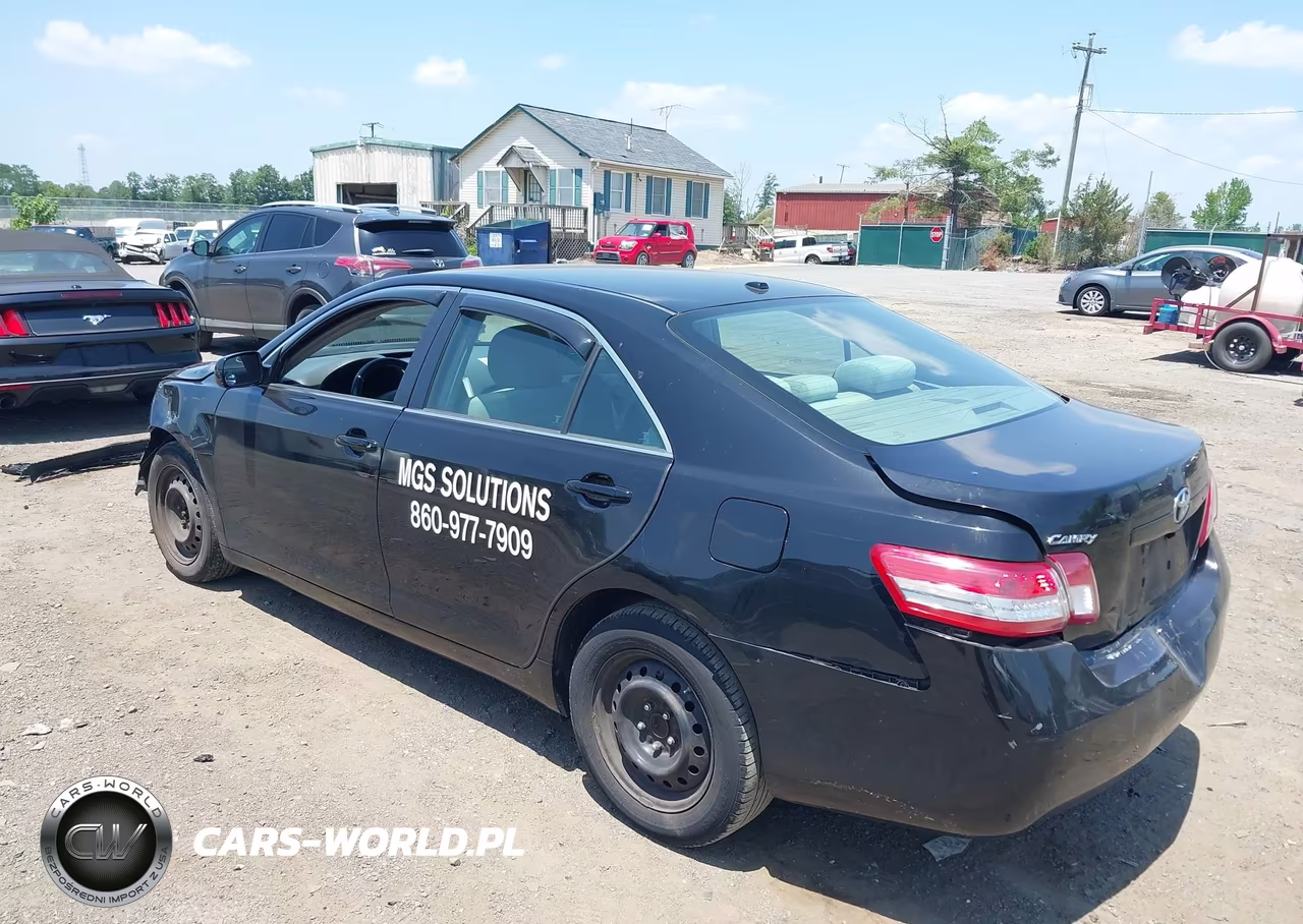 2011 Toyota Camry Le VIN:4T1BF3EK0BU739363 - 3