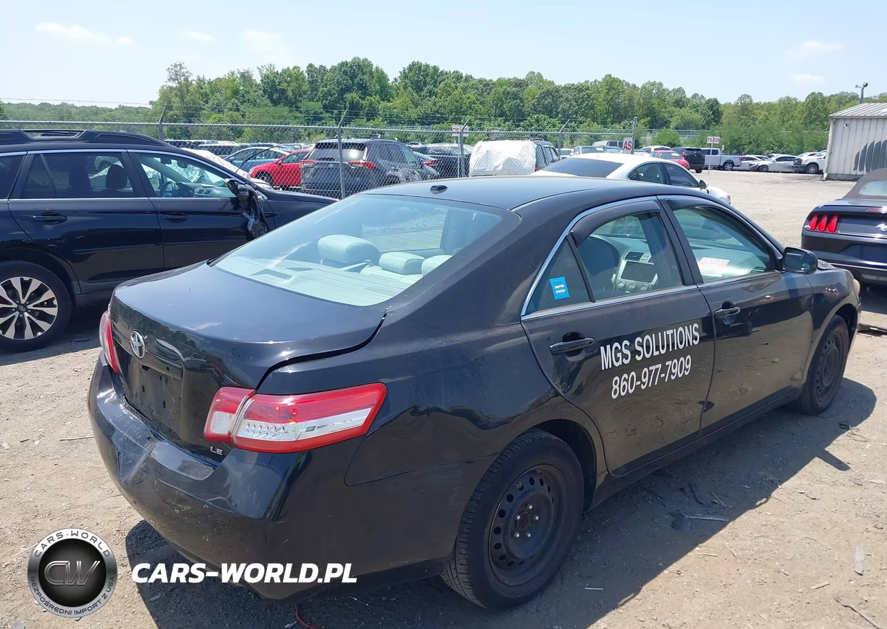 2011 Toyota Camry Le VIN:4T1BF3EK0BU739363 - 4