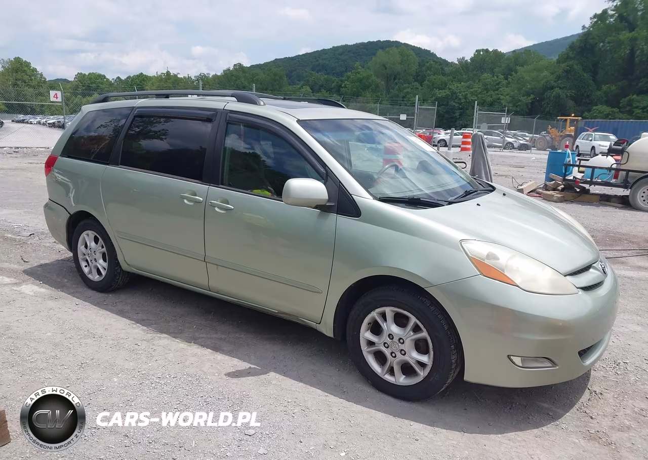 2006 Toyota Sienna Xle – zdjęcie 1 z 11