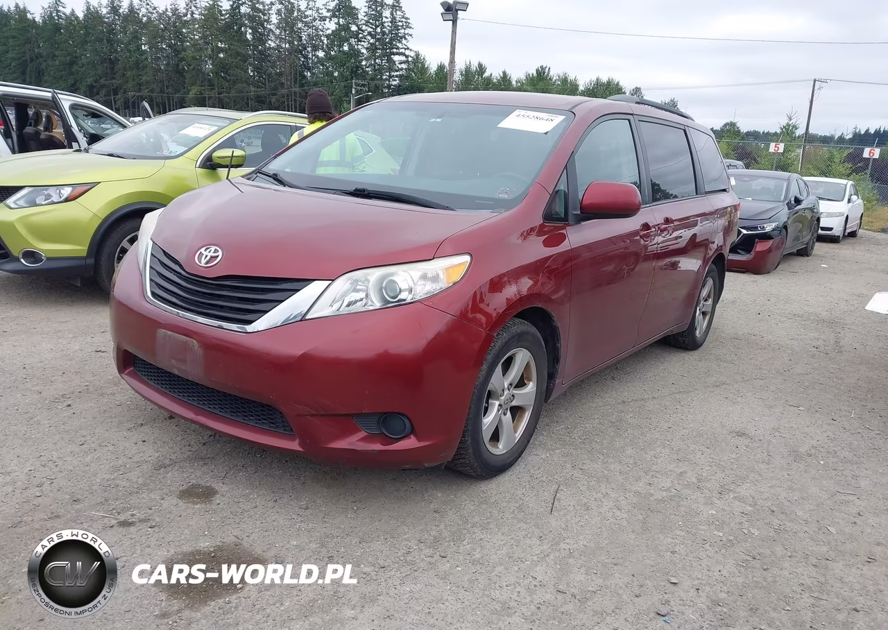 2012 Toyota Sienna Le V6 8 Passenger VIN:5TDKK3DC4CS273629 - 2