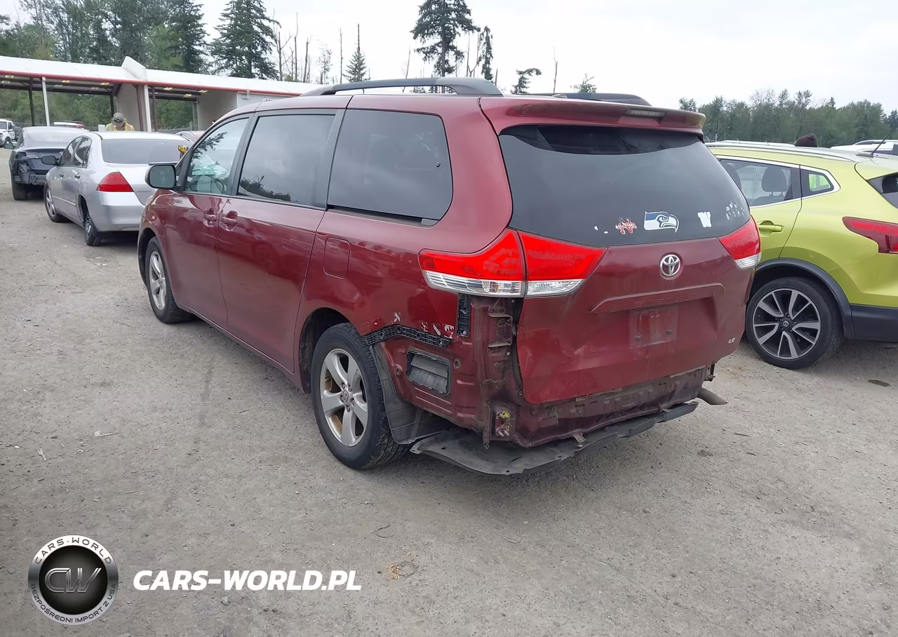 2012 Toyota Sienna Le V6 8 Passenger VIN:5TDKK3DC4CS273629 - 3
