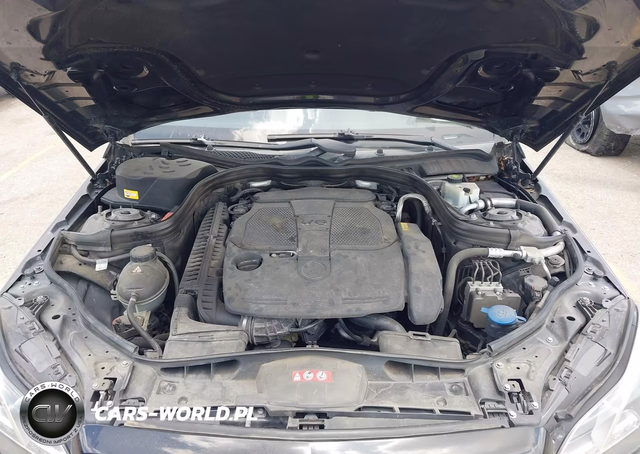 2014 Mercedes-Benz E 350 VIN:WDDHF5KB7EA897015 - 10