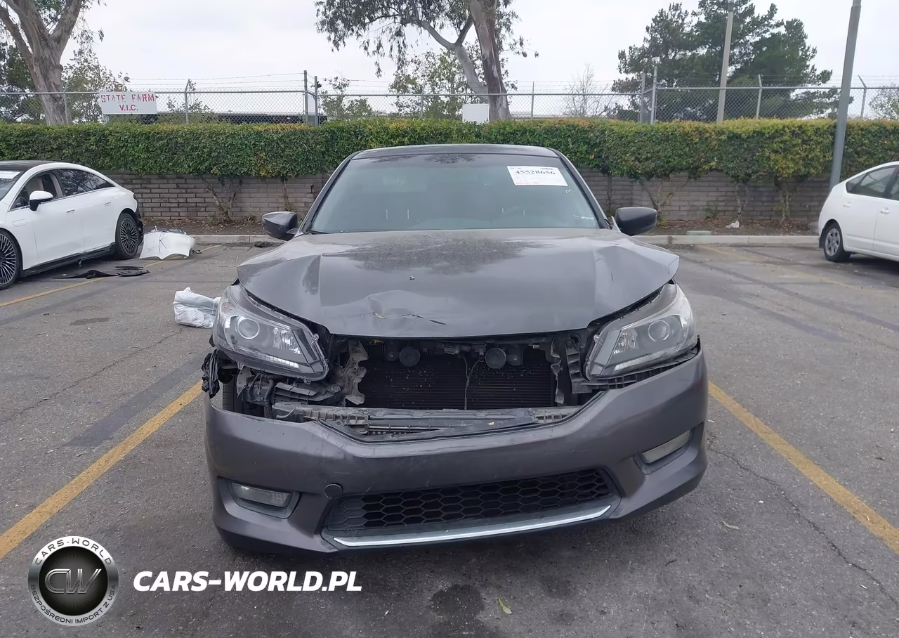 2014 Honda Accord Sport VIN:1HGCR2F5XEA024813 - 13