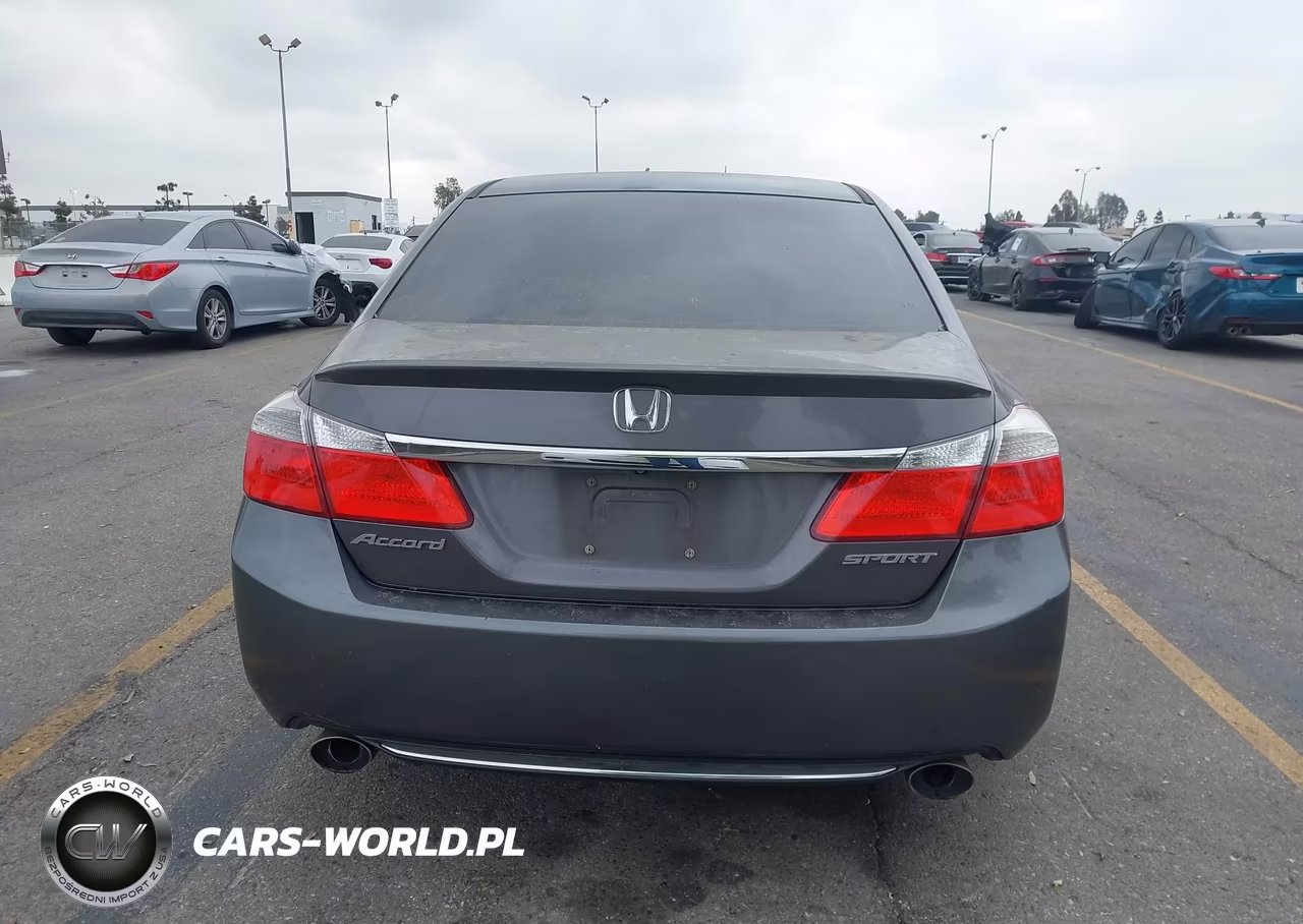 2014 Honda Accord Sport VIN:1HGCR2F5XEA024813 - 17