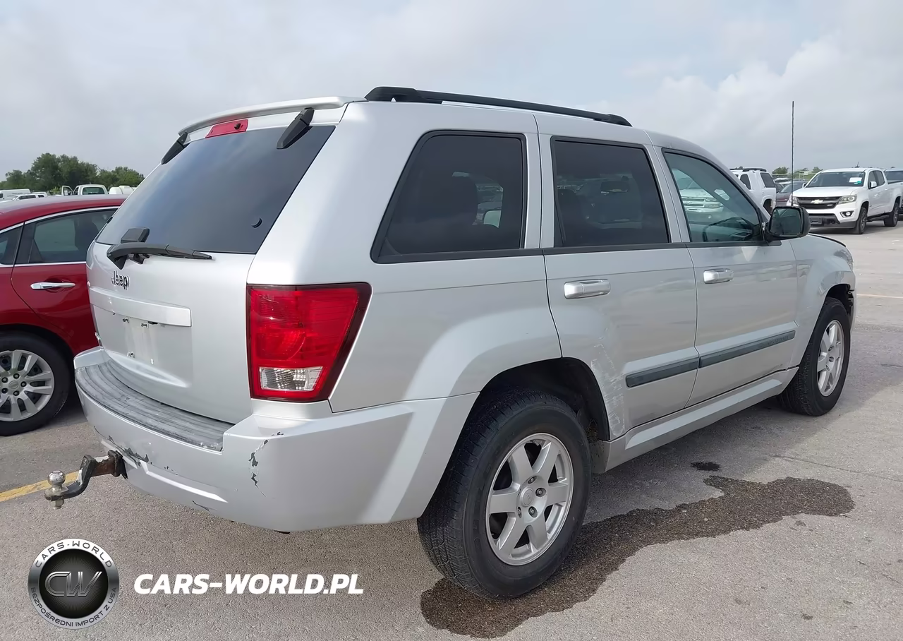 2007 Jeep Grand Cherokee Laredo VIN:1J8GS48K47C526378 - 4