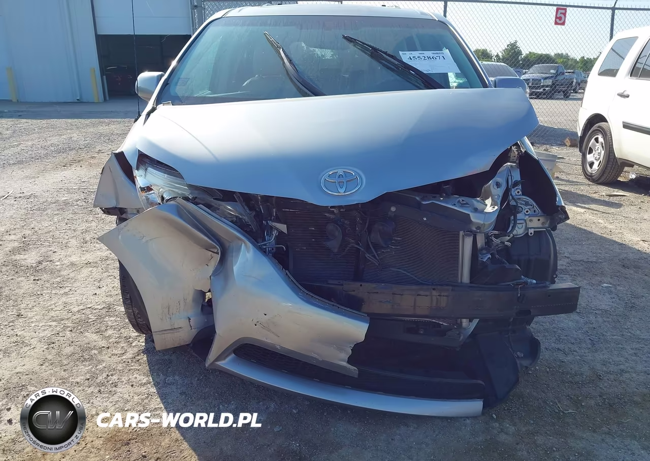 2014 Toyota Sienna Xle V6 8 Passenger VIN:5TDYK3DC3ES412081 - 13