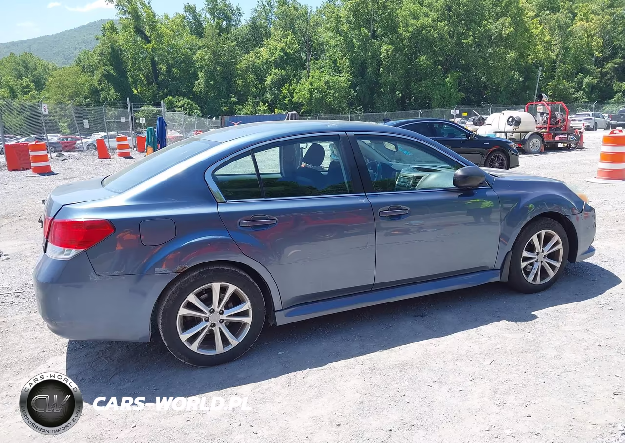 2014 Subaru Legacy 2.5I VIN:4S3BMBA62E3004584 - 14