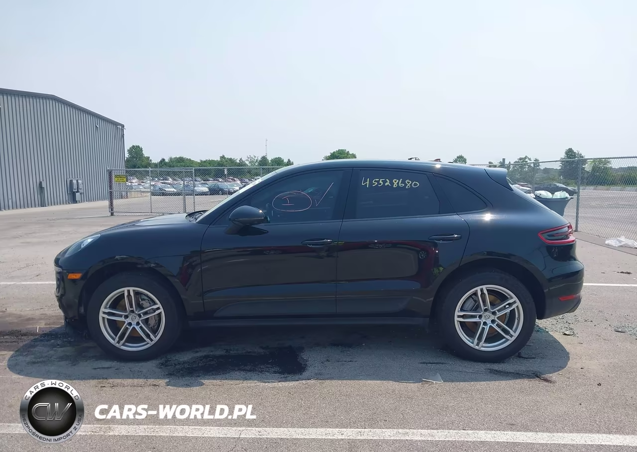 2017 Porsche Macan S VIN:WP1AB2A55HLB19935 - 14