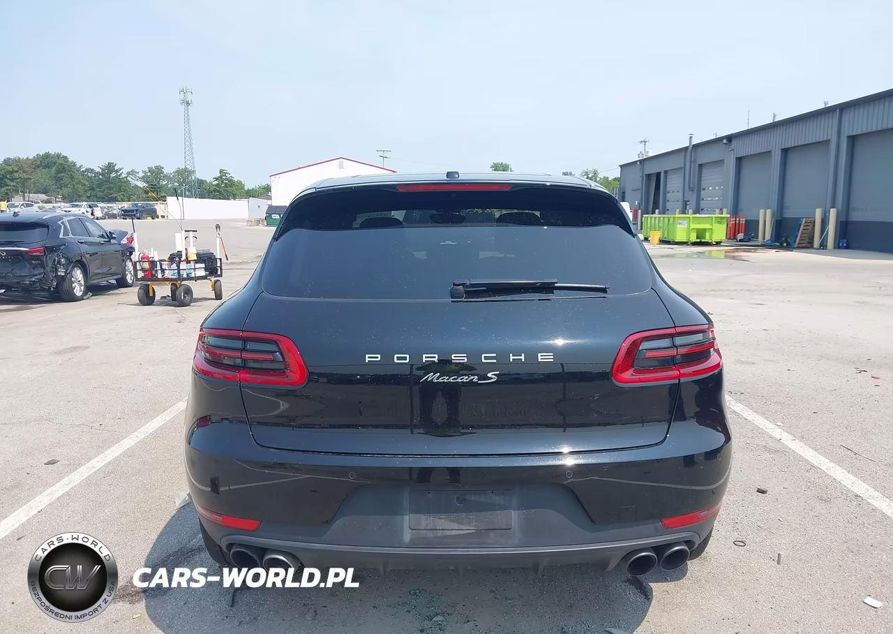 2017 Porsche Macan S VIN:WP1AB2A55HLB19935 - 16