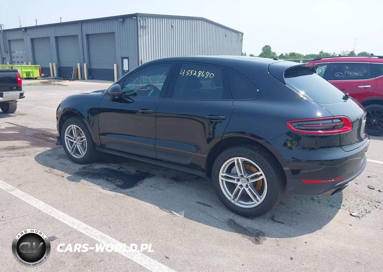 2017 Porsche Macan S VIN:WP1AB2A55HLB19935 - 3