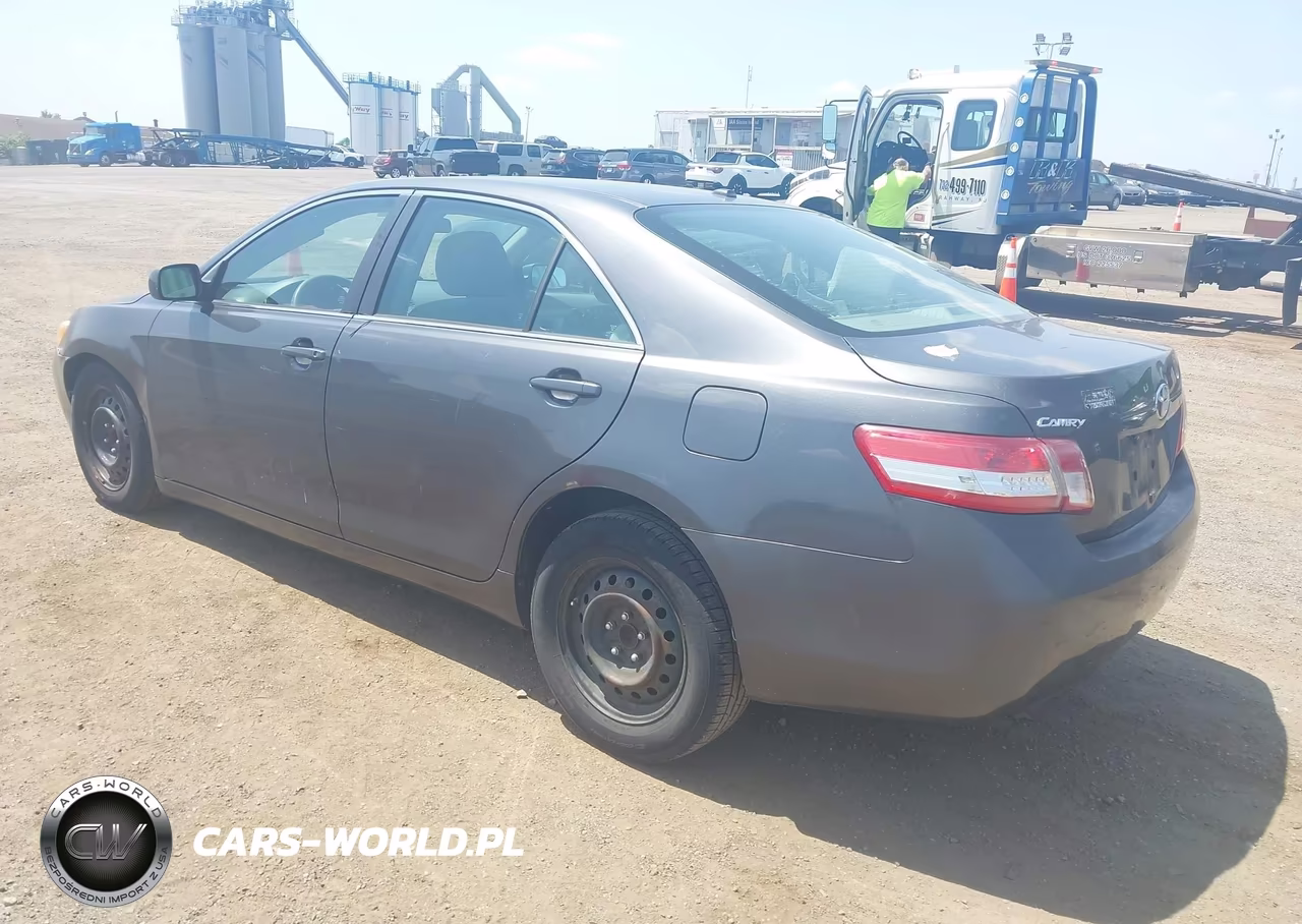 2011 Toyota Camry Le VIN:4T1BF3EK7BU637087 - 3