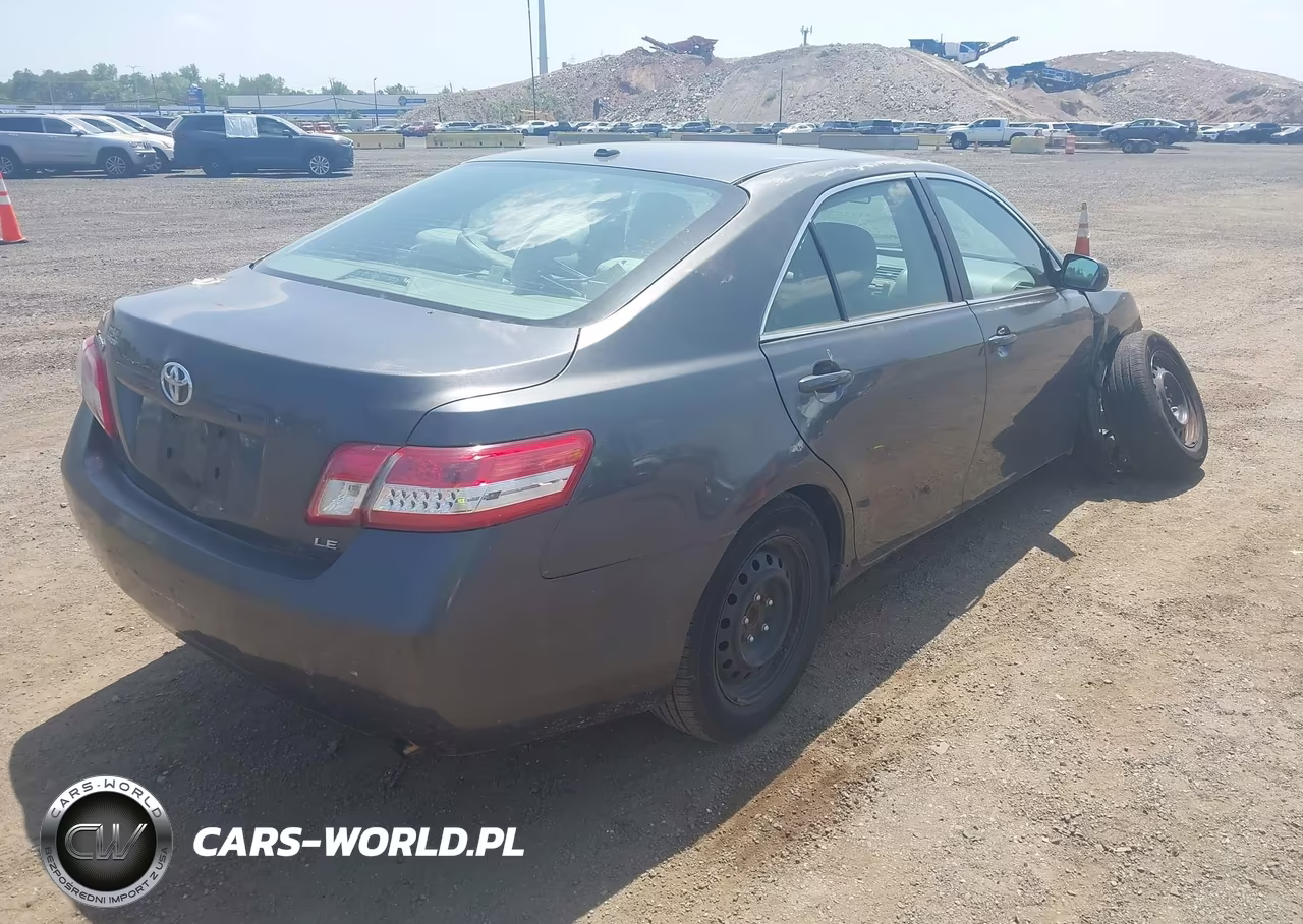 2011 Toyota Camry Le VIN:4T1BF3EK7BU637087 - 4