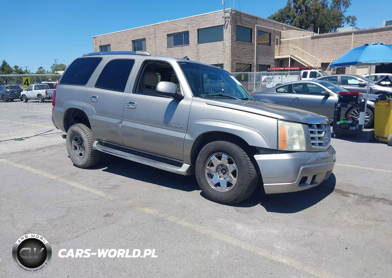 2003 Cadillac Escalade Standard