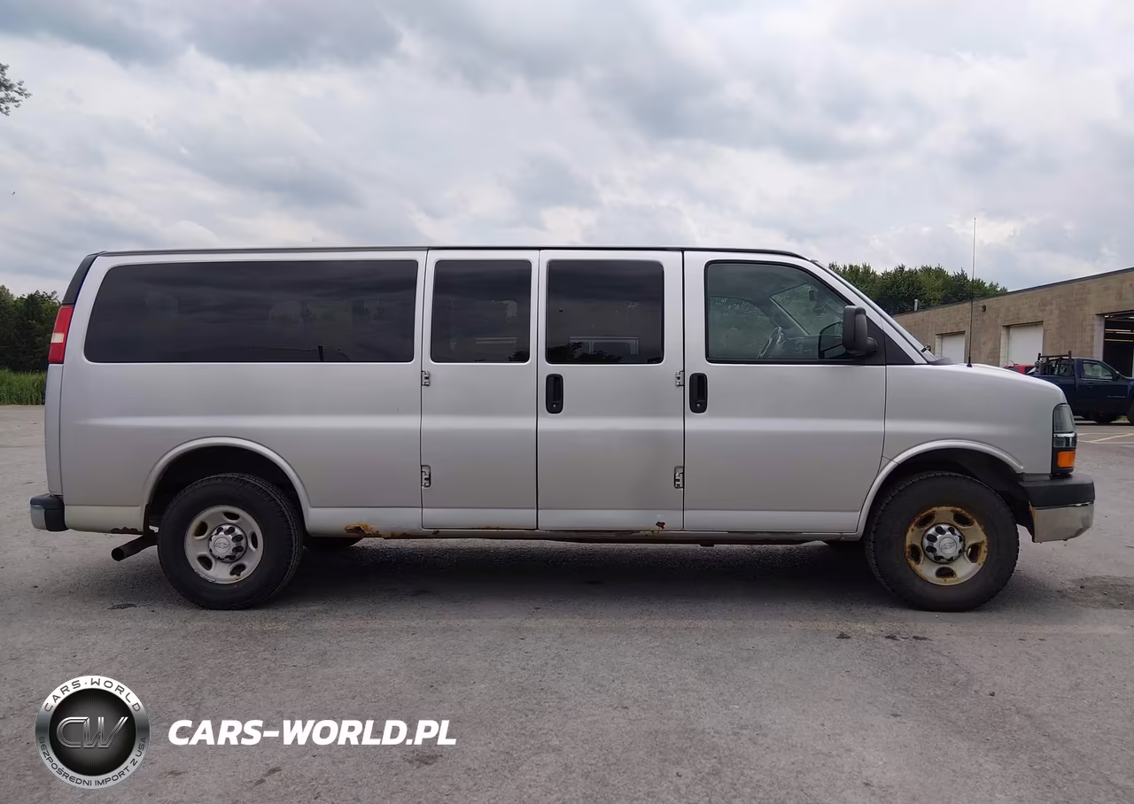 2016 Chevrolet Express 3500 Ls VIN:1GAZGNFF5G1281818 - 12