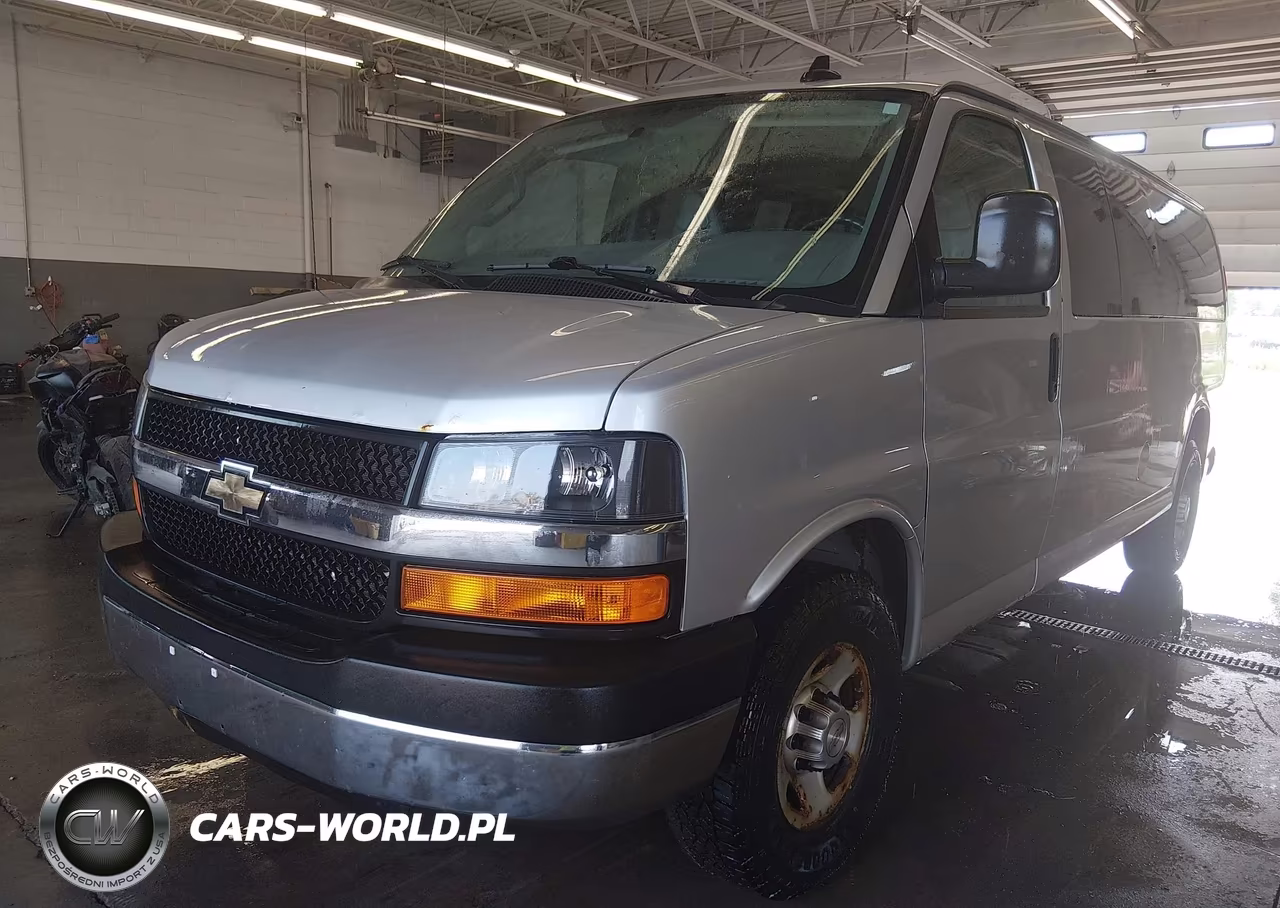 2016 Chevrolet Express 3500 Ls VIN:1GAZGNFF5G1281818 - 2
