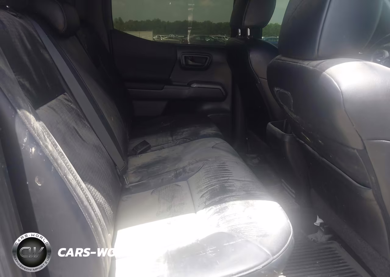 2023 Toyota Tacoma Trd Off Road VIN:3TMCZ5AN7PM588223 - 8