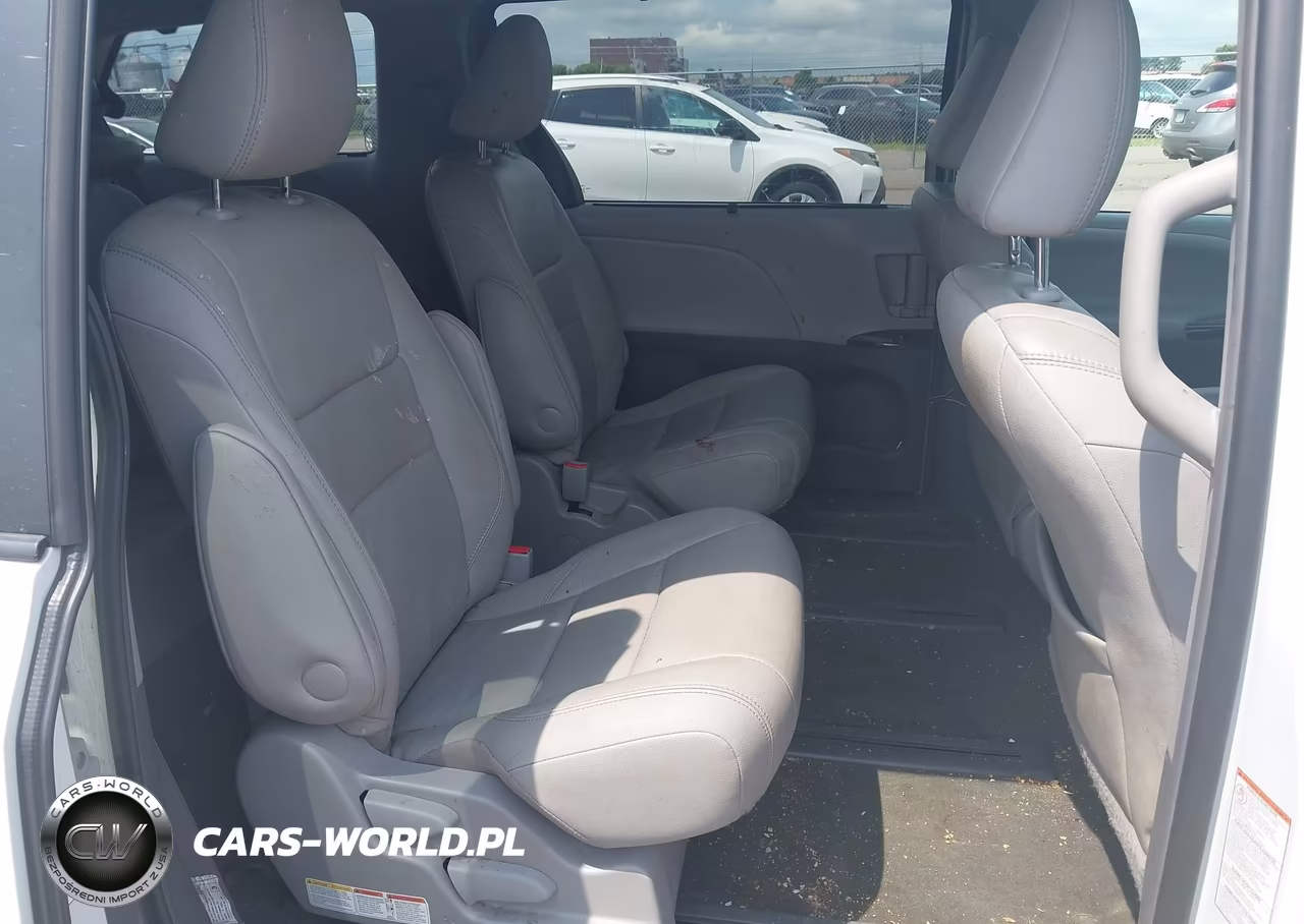 2017 Toyota Sienna Xle Premium 7 Passenger VIN:5TDDZ3DC9HS180343 - 8