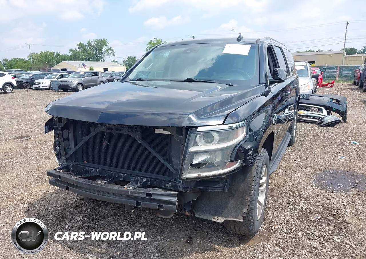 2018 Chevrolet Suburban Lt VIN:1GNSKHKC8JR162357 - 6