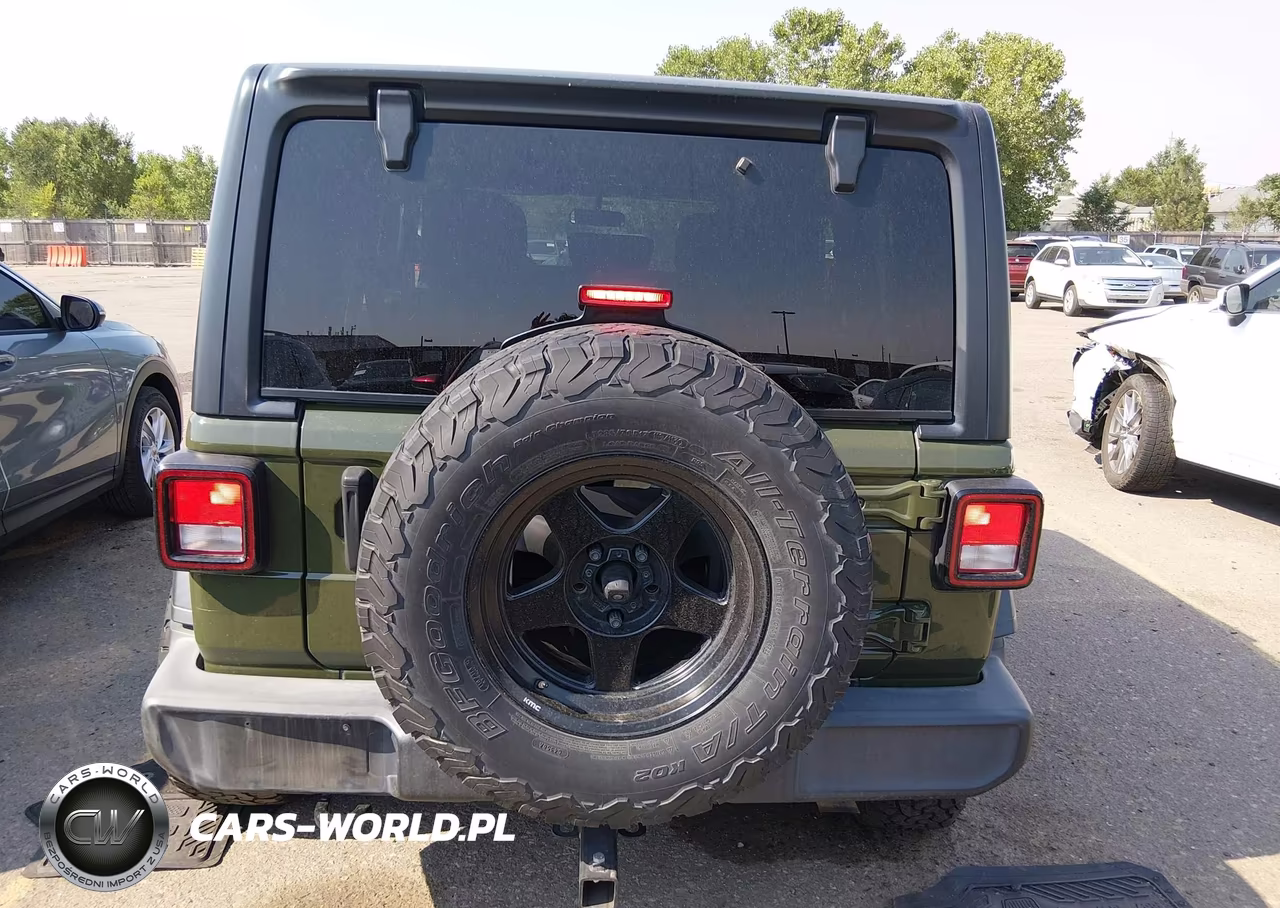 2020 Jeep Wrangler Unlimited Sport S 4X4 VIN:1C4HJXDN4LW340011 - 16