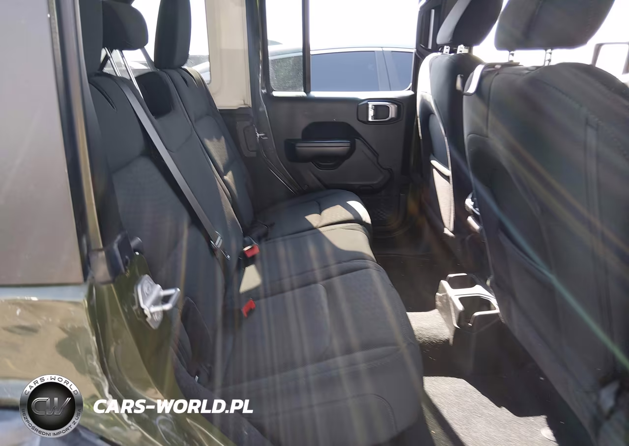 2020 Jeep Wrangler Unlimited Sport S 4X4 VIN:1C4HJXDN4LW340011 - 8