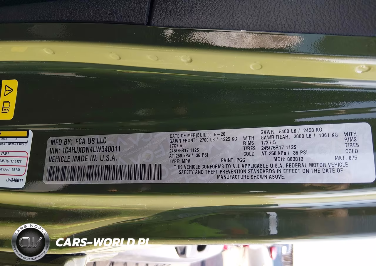 2020 Jeep Wrangler Unlimited Sport S 4X4 VIN:1C4HJXDN4LW340011 - 9
