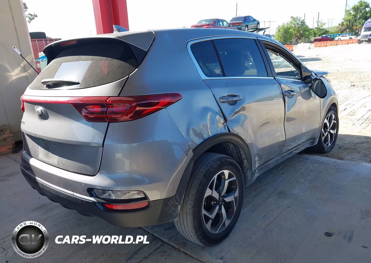 2020 Kia Sportage Lx VIN:KNDPM3ACXL7811149 - 4