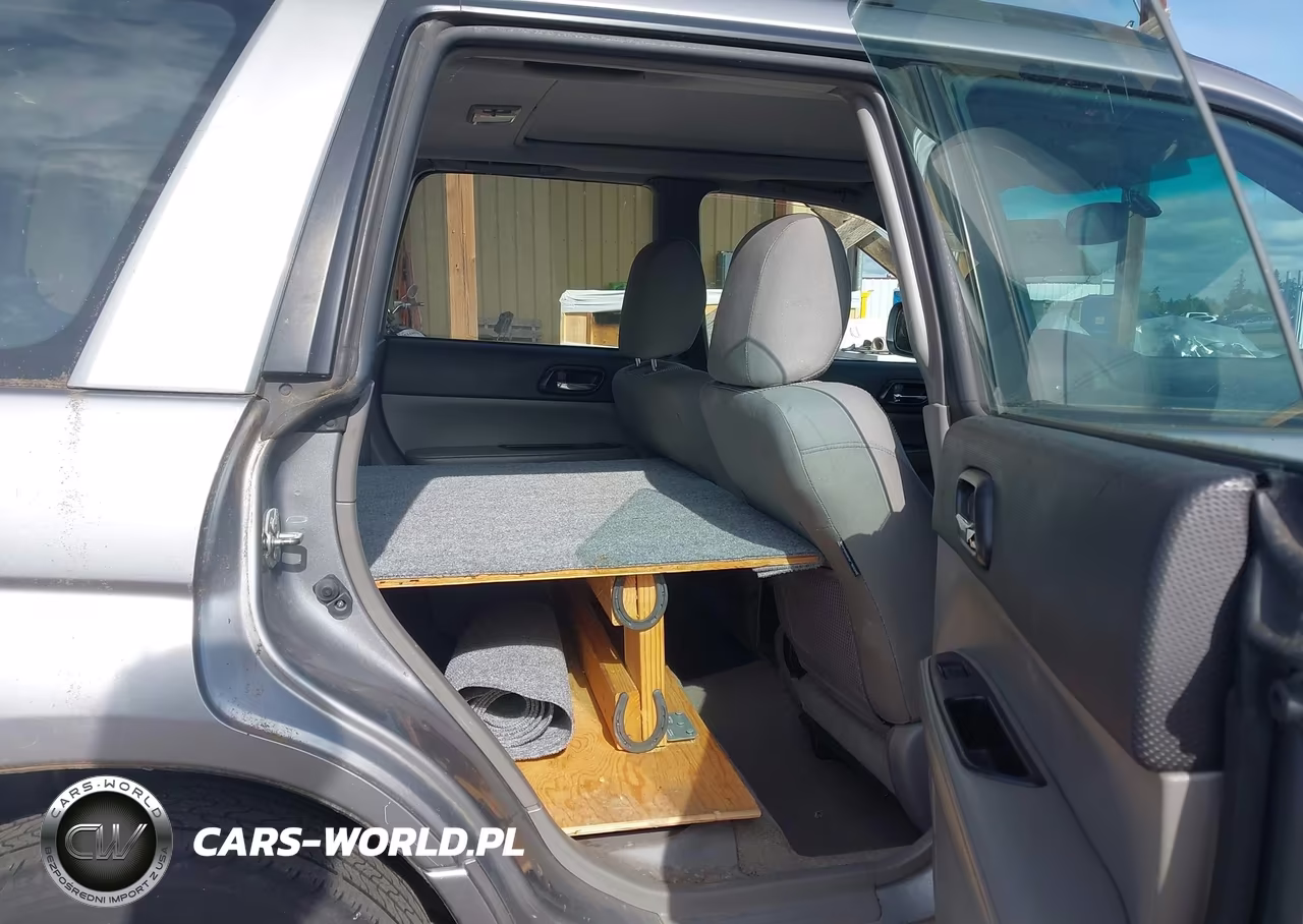 2008 Subaru Forester 2.5X VIN:JF1SG65608G707757 - 8