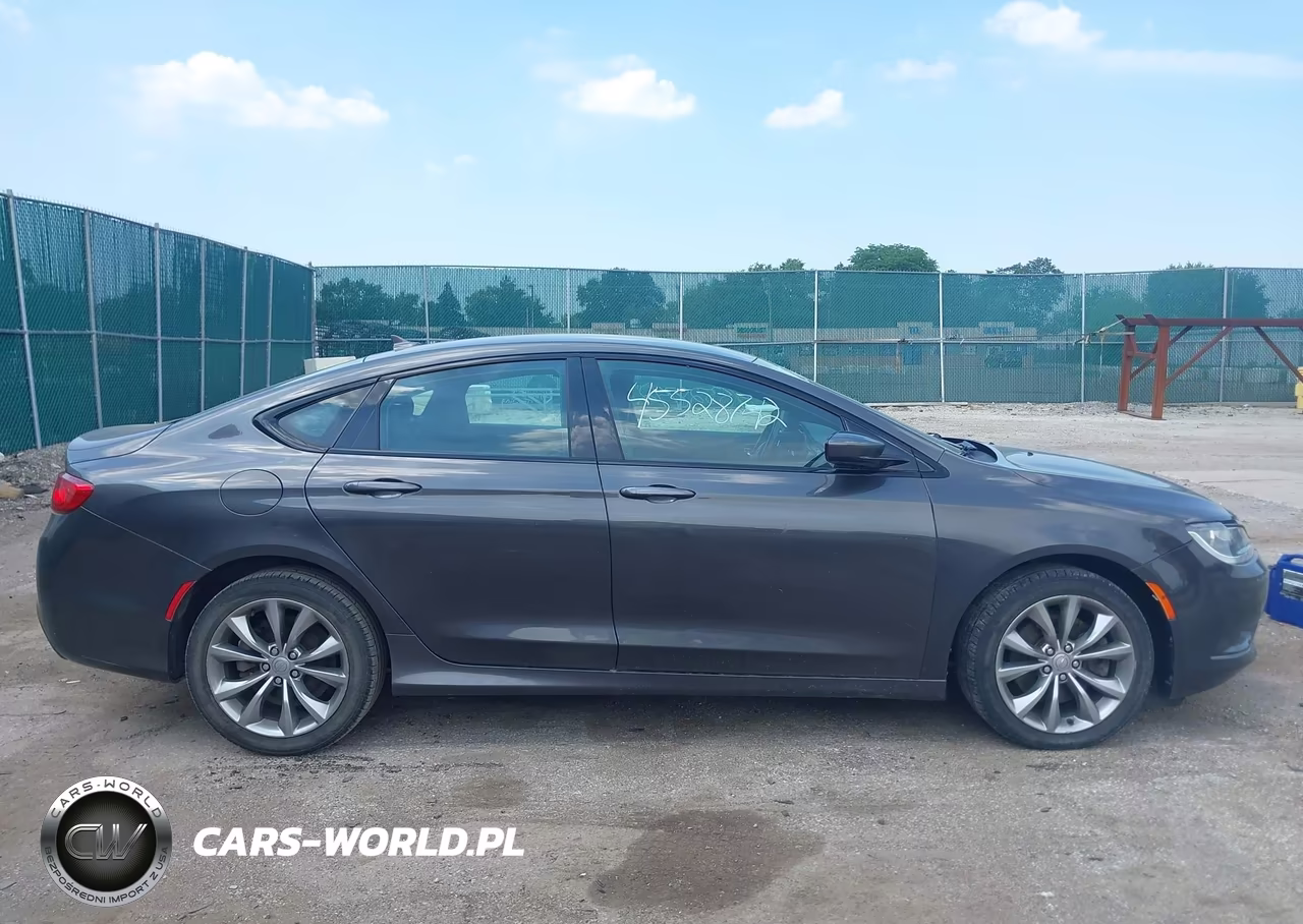 2016 Chrysler 200 S VIN:1C3CCCDG8GN135659 - 13