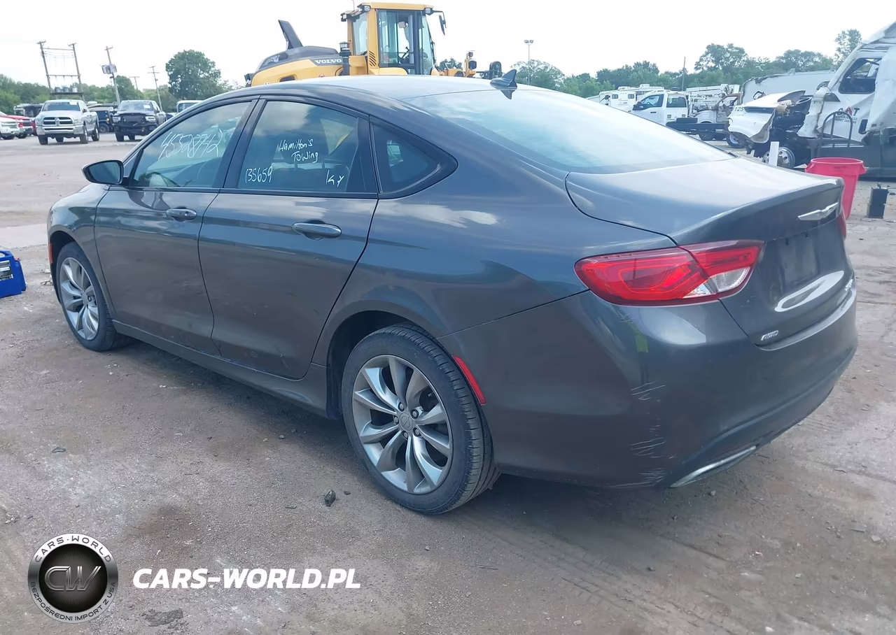 2016 Chrysler 200 S VIN:1C3CCCDG8GN135659 - 3