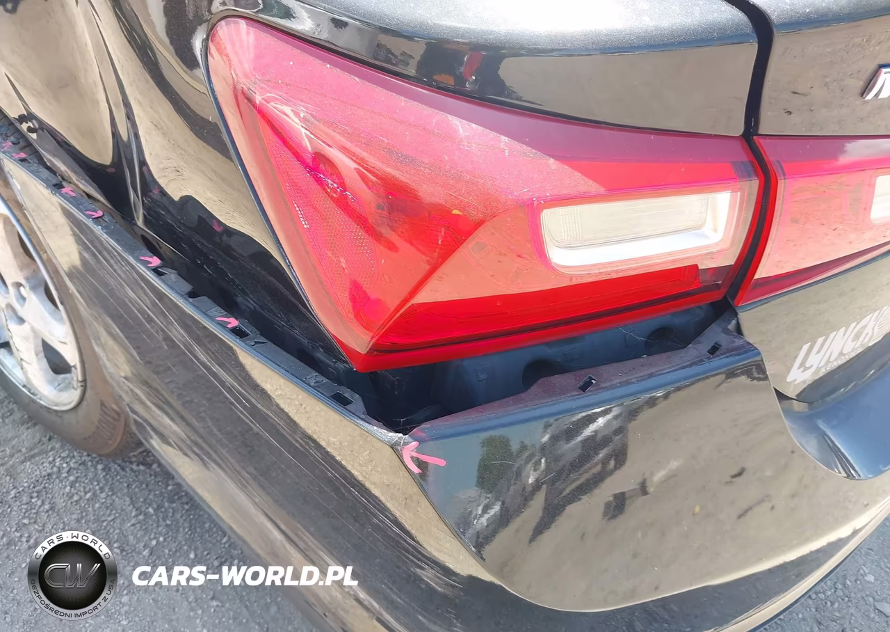 2018 Chevrolet Malibu 1Ls VIN:1G1ZB5STXJF107733 - 22