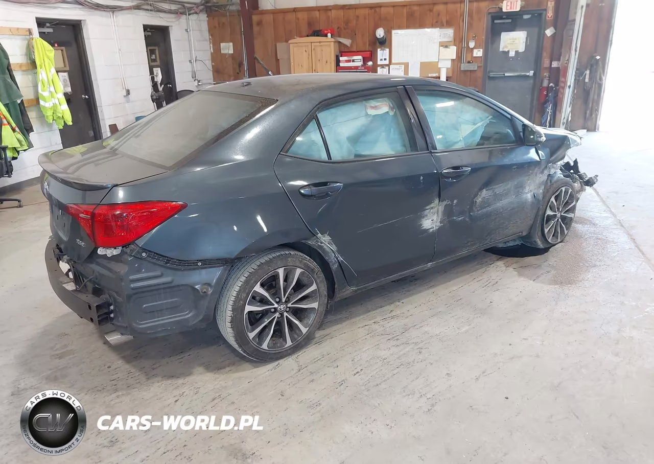 2017 Toyota Corolla Xse VIN:2T1BURHE6HC888675 - 4