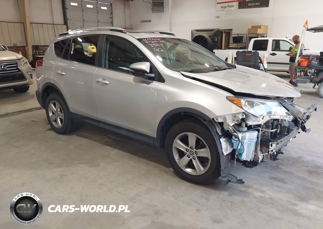 2015 Toyota Rav4 Xle – zdjęcie 1 z 17