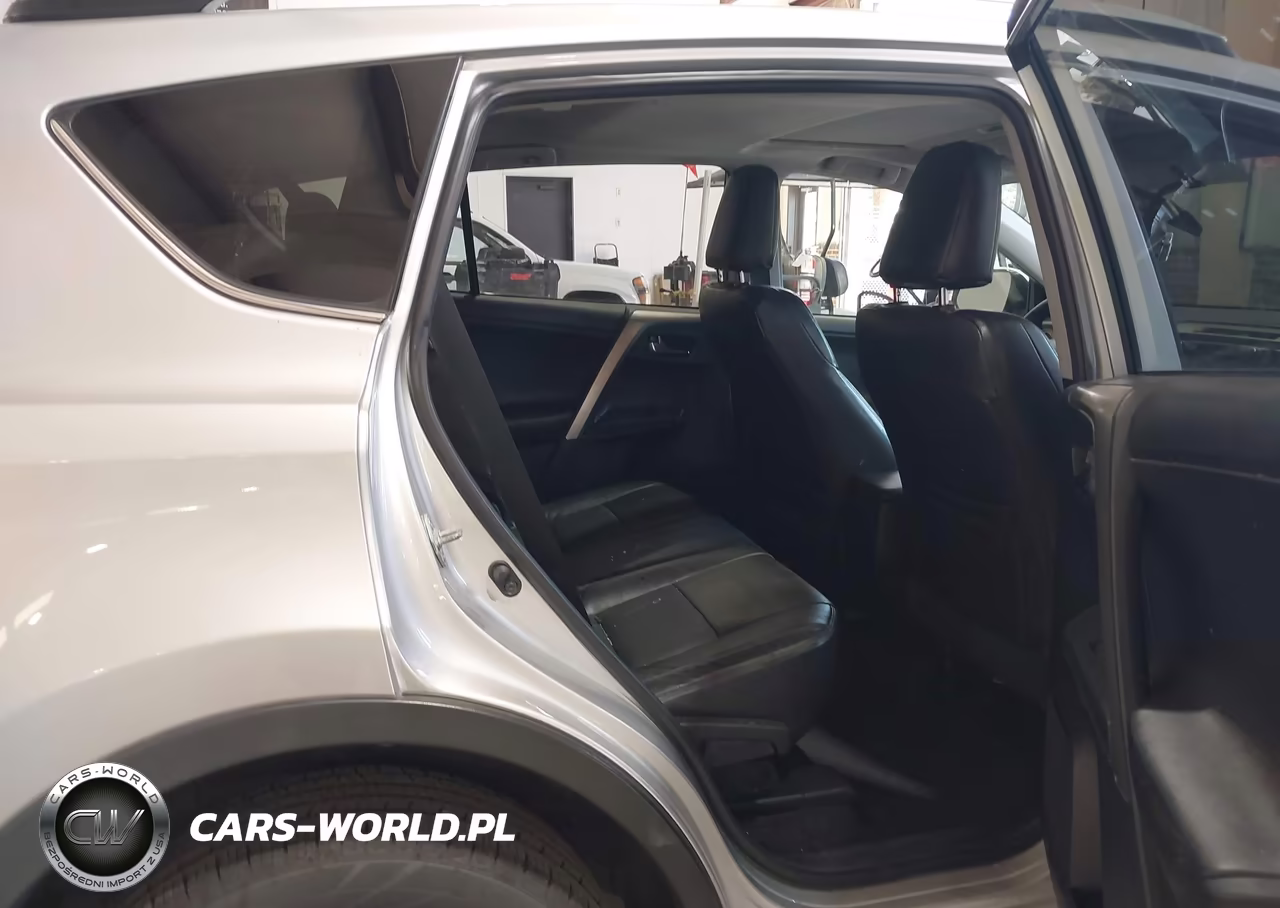 2015 Toyota Rav4 Xle VIN:2T3RFREV5FW353529 - 8