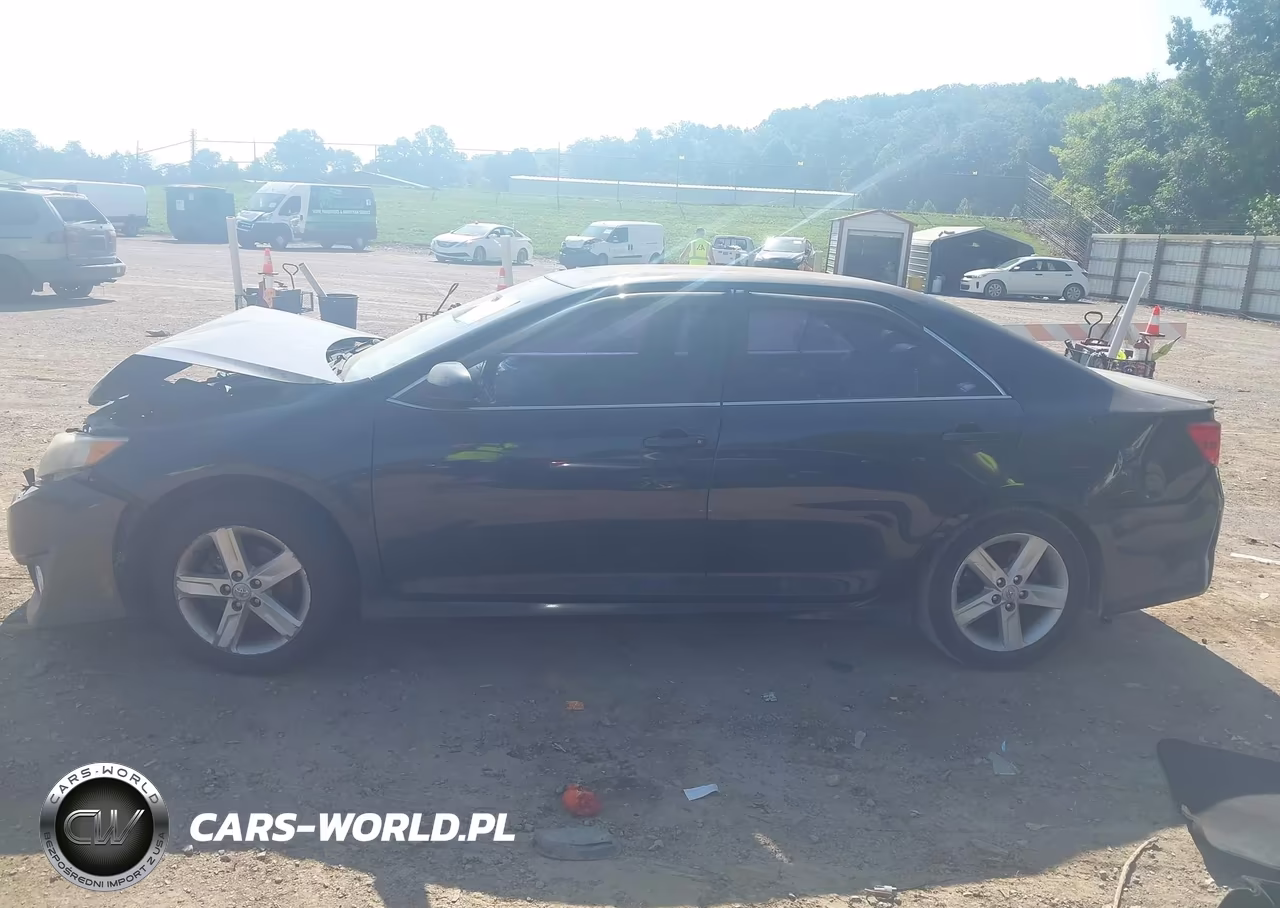2013 Toyota Camry Se VIN:4T1BF1FK4DU226932 - 14