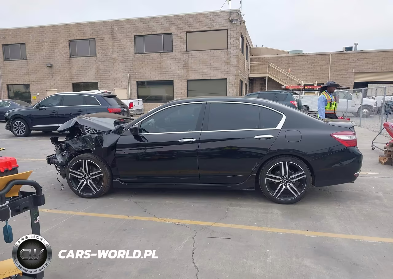 2017 Honda Accord Sport Se VIN:1HGCR2F19HA281592 - 15
