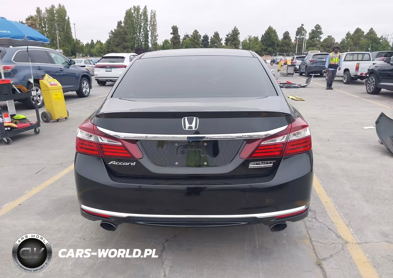 2017 Honda Accord Sport Se VIN:1HGCR2F19HA281592 - 17