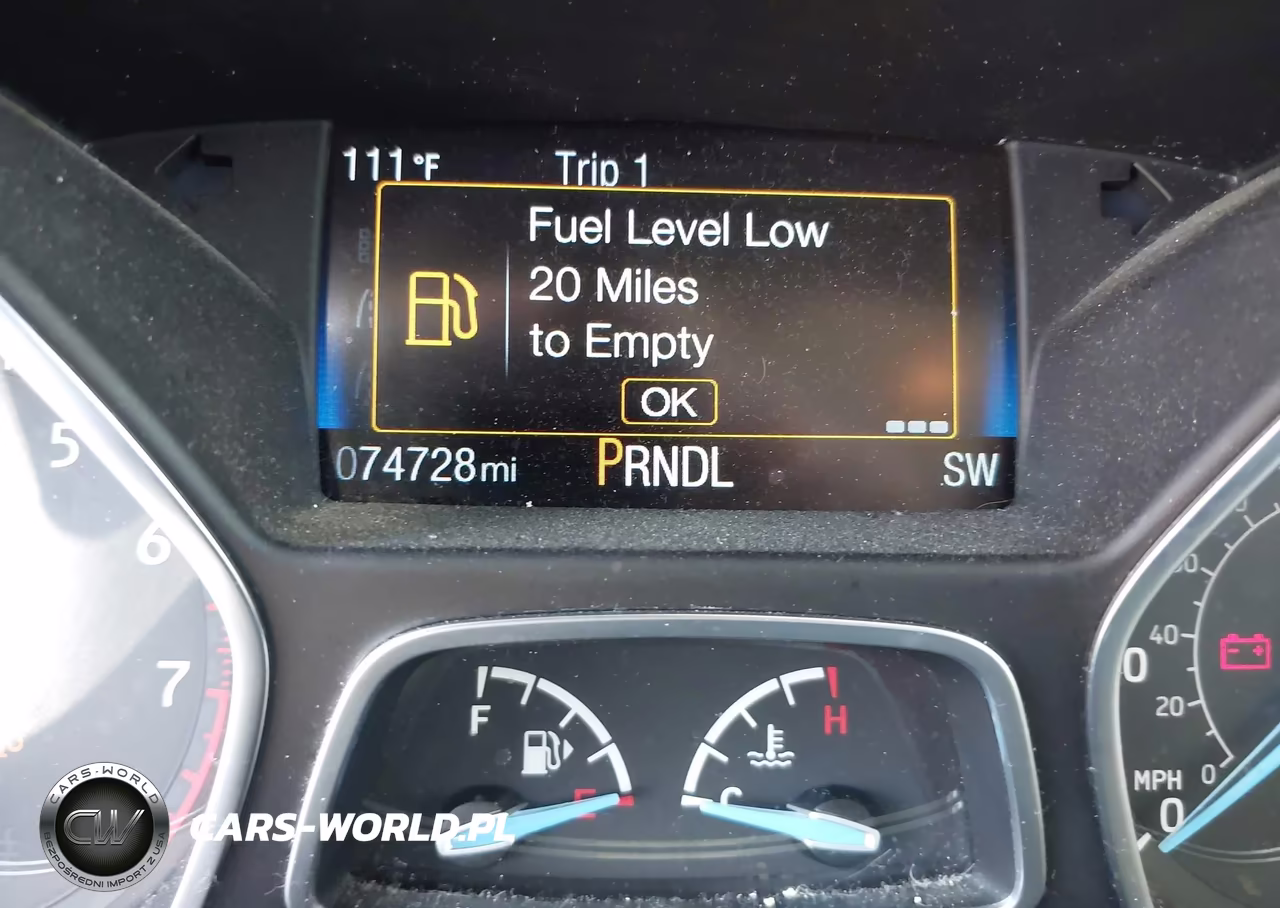 2018 Ford Focus Se VIN:1FADP3F20JL264008 - 15