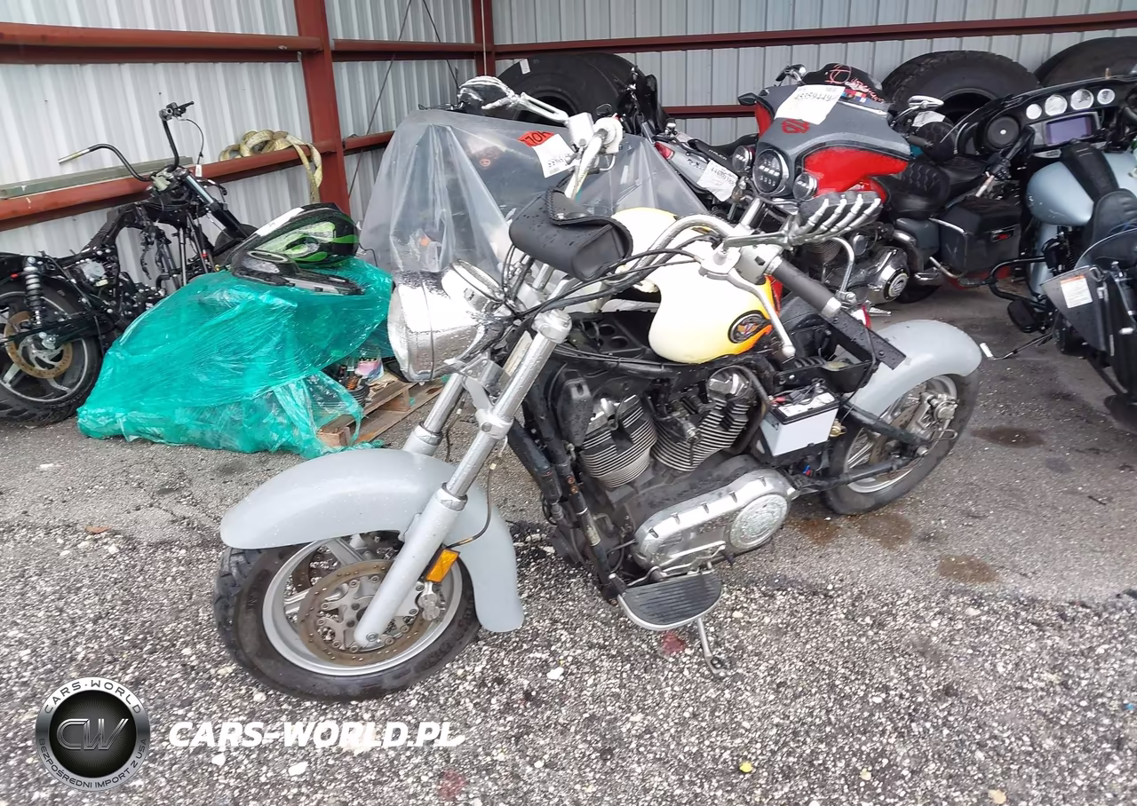 2004 Victory Motorcycles Touring VIN:5VPTB16D843001460 - 13